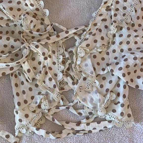 Vici Edna crochet polka dot crop top - Picture 6 of 7